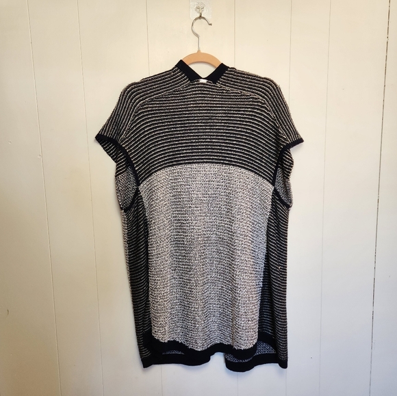 St. John Navy Blue Knit Open Front Poncho Scarf Wrap Cardigan Wool Cashmere - Picture 2 of 7